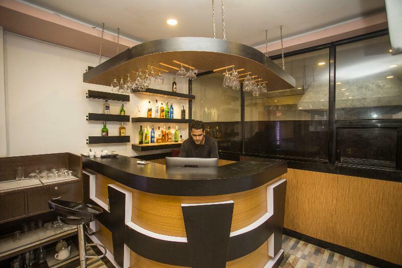 Oyo 11474 Gangaur Regency Boutique Hotel Kathmandu Esterno foto